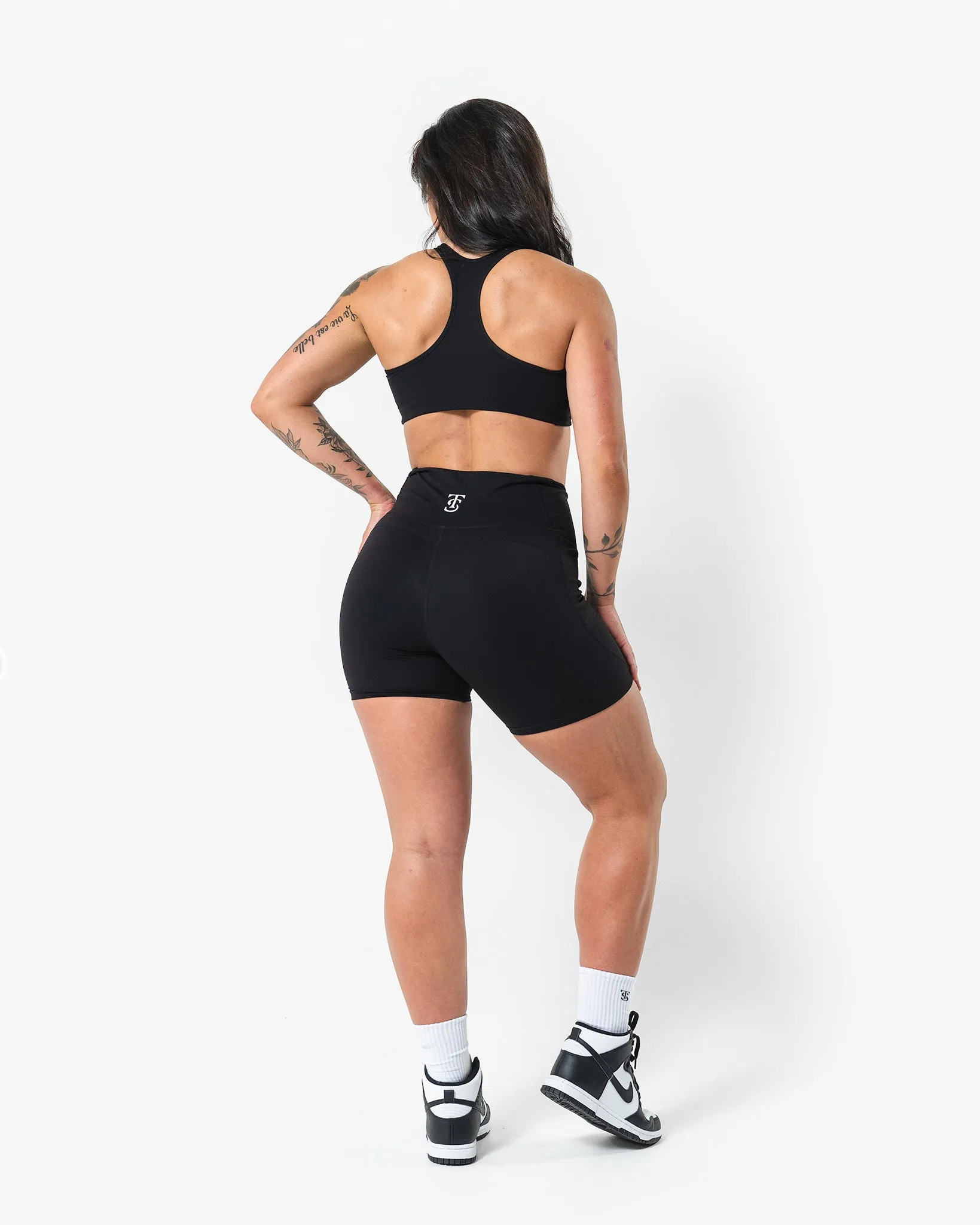 Active Essentials Sports Bra - Black