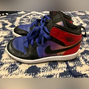 Air Jordan Kids 1 Mid Skyline Sneakers