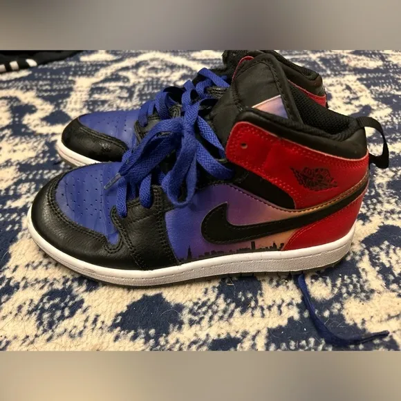 Air Jordan Kids 1 Mid Skyline Sneakers