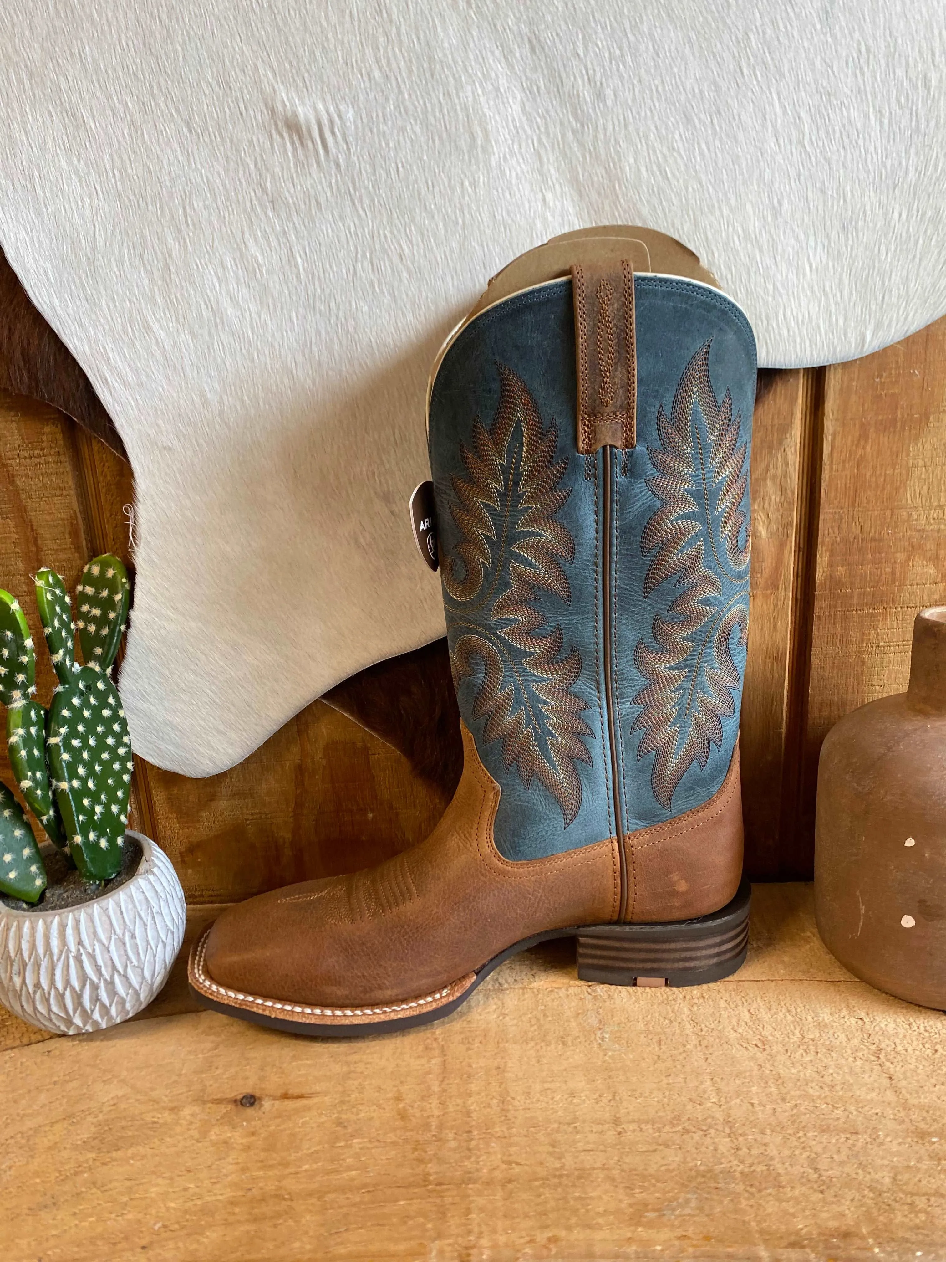 Ariat Men's Hudson Cowboy Boots-Wicker Brown