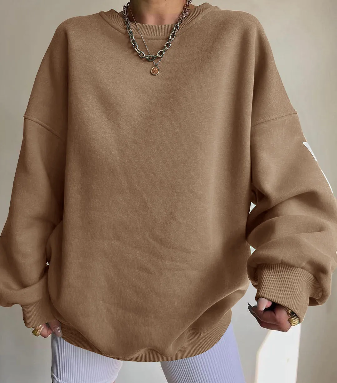 Back Letters Print Oversized Sweatshirt – Cozy Streetwear for Autumn & Winter