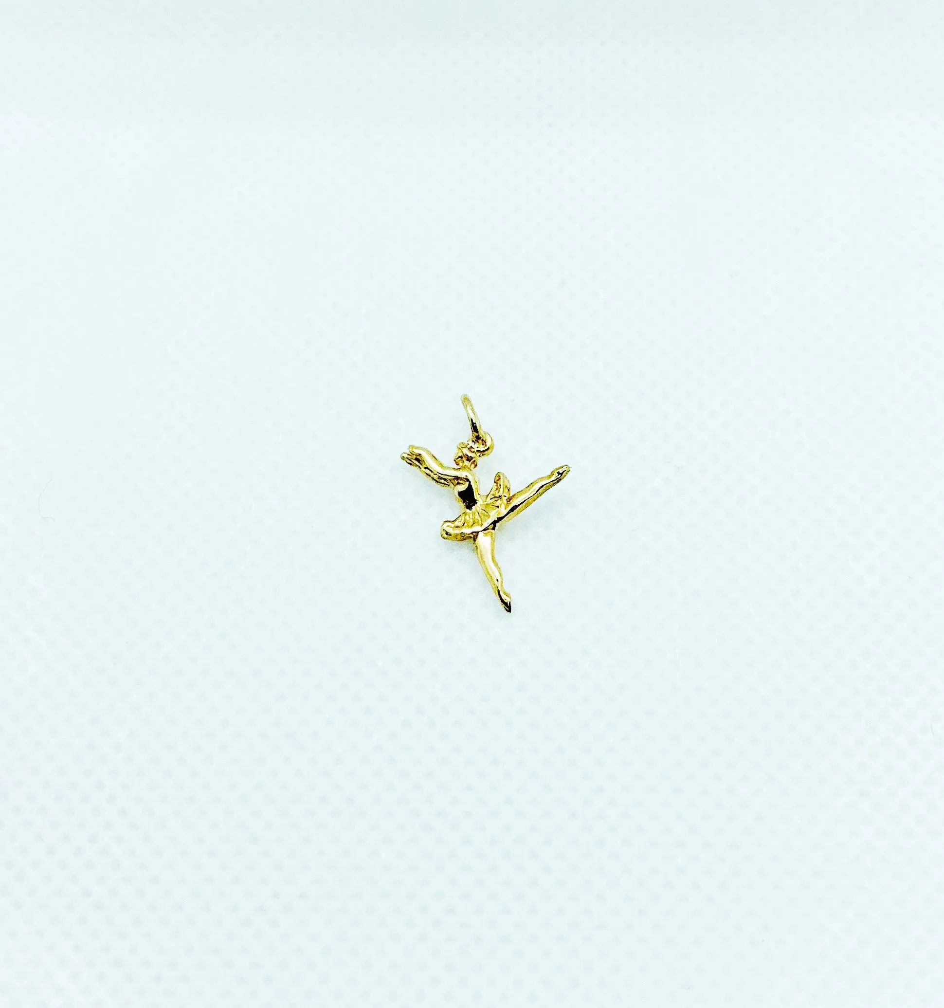 Ballerina Pendant (14K).