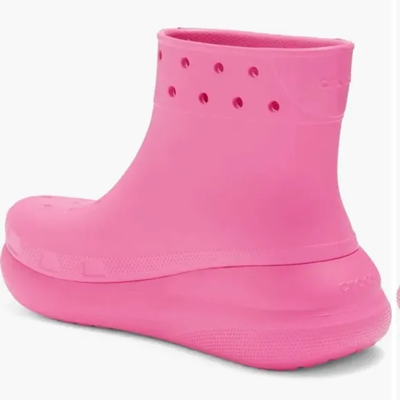 BNIB CROCS Crush Platform Waterproof Boots $80 pink size 8