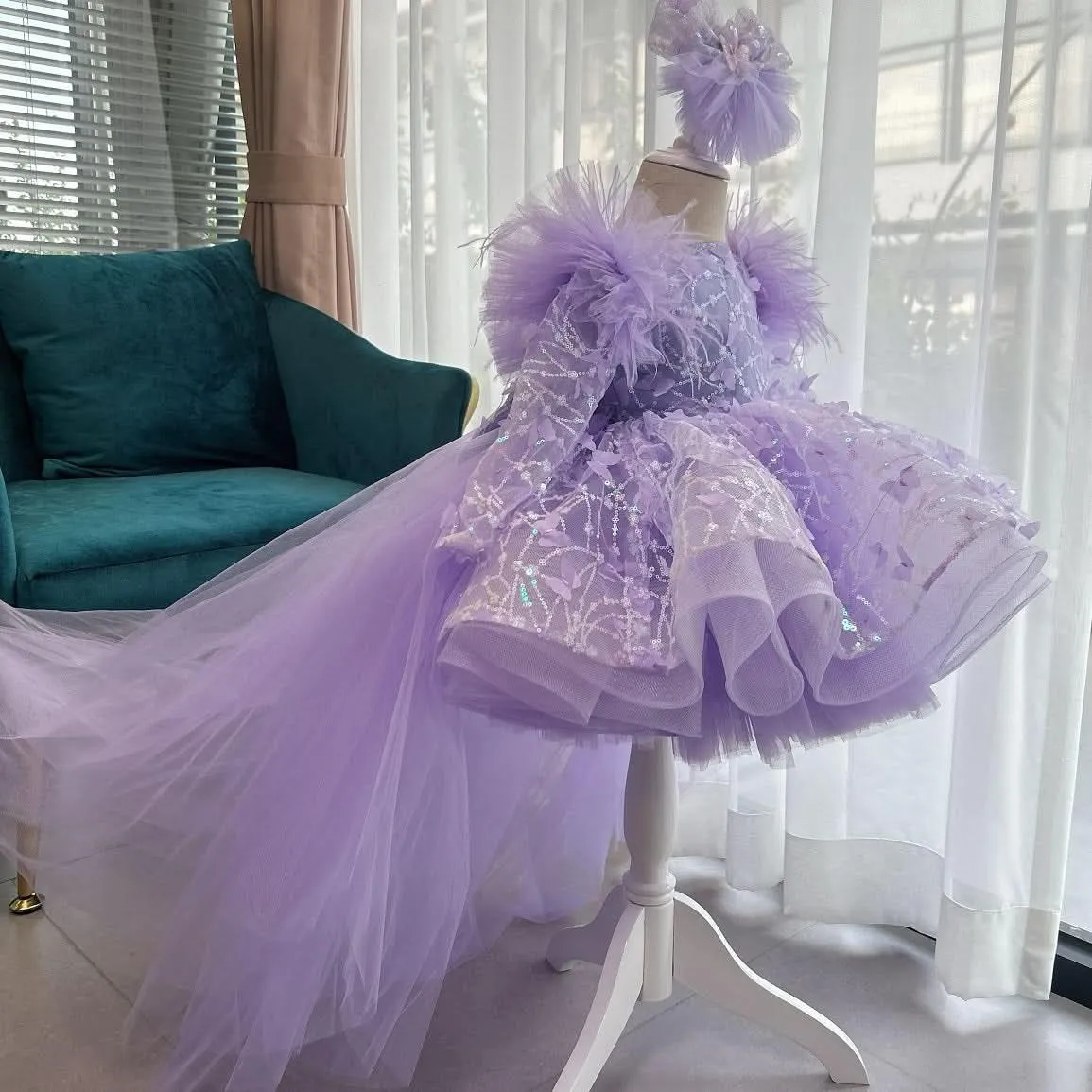 Bow flower Dress for girls Baby birthday party Princess dress tail can be removed Colors can be customized
