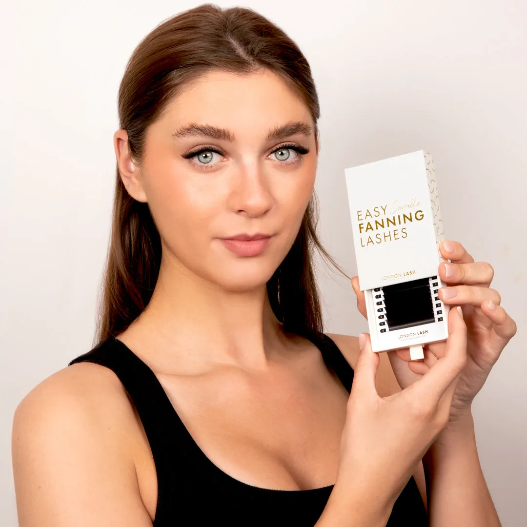 CAMELLIA - EASY FANNING MEGA VOLUME LASHES 0.03