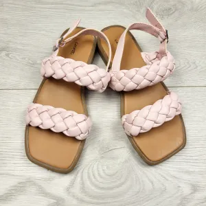 CKFT1 - George pink braided sandals. Youth size 1