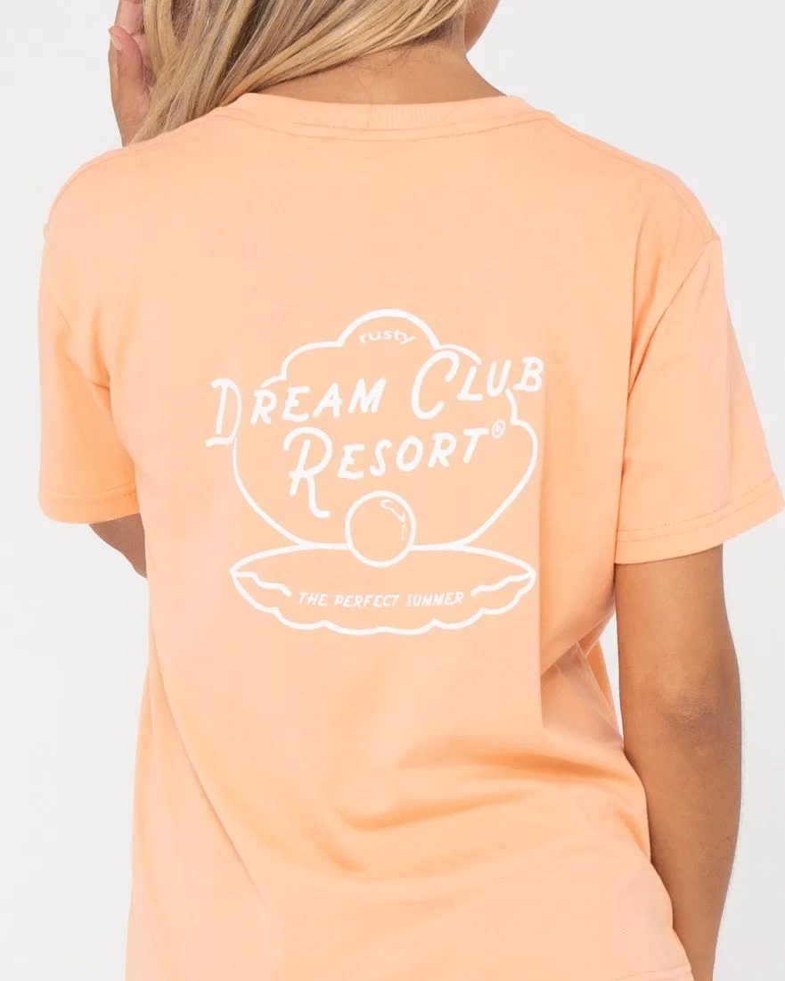 Dream Club Resort Relaxed Fit Tee