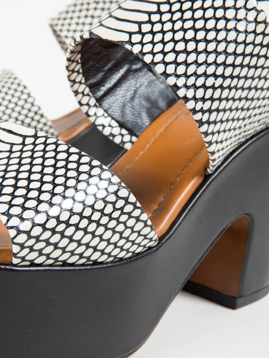 emple platform sandal