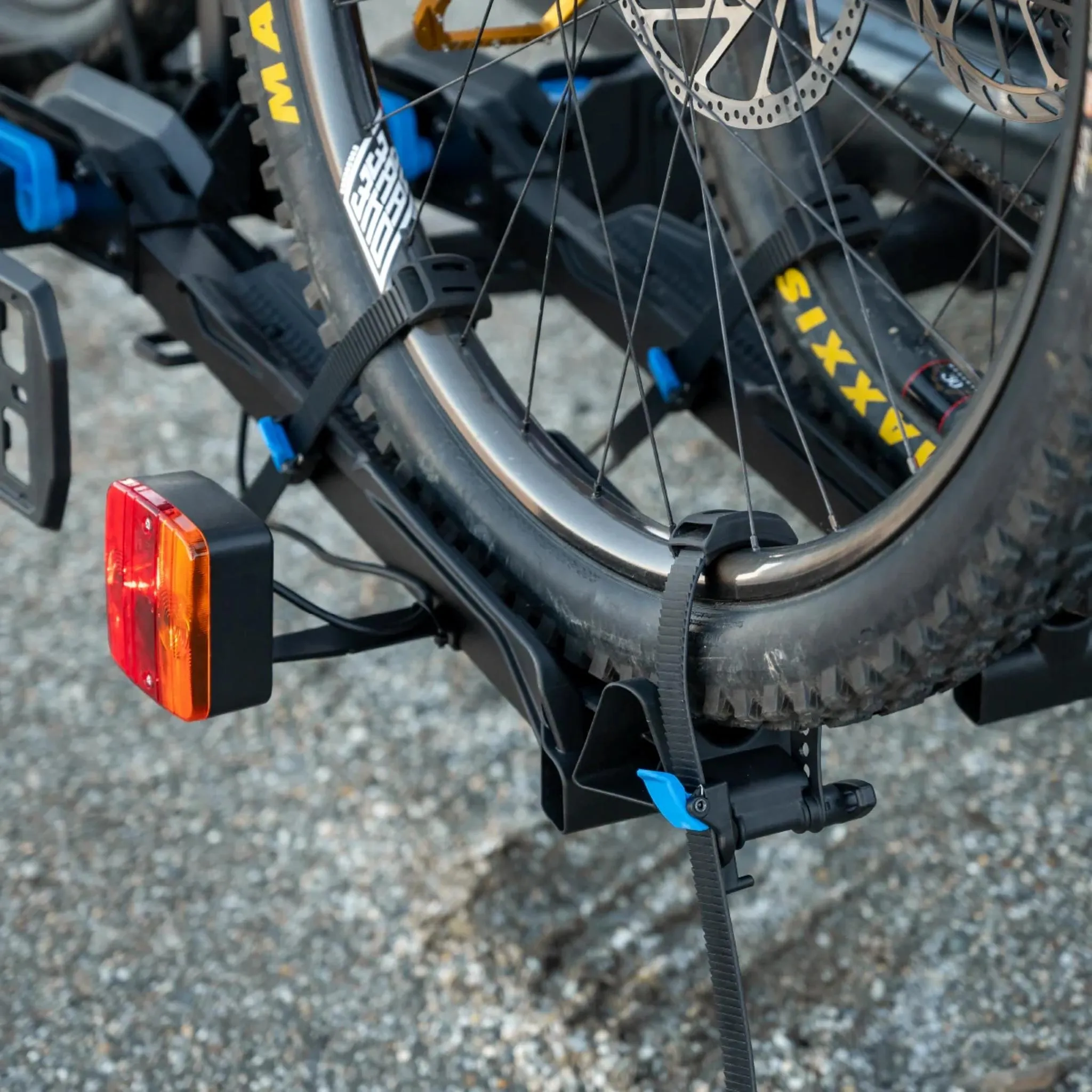 Ezigrip E-Rack 2 Pro 2-Bike Platform Hitch Rack
