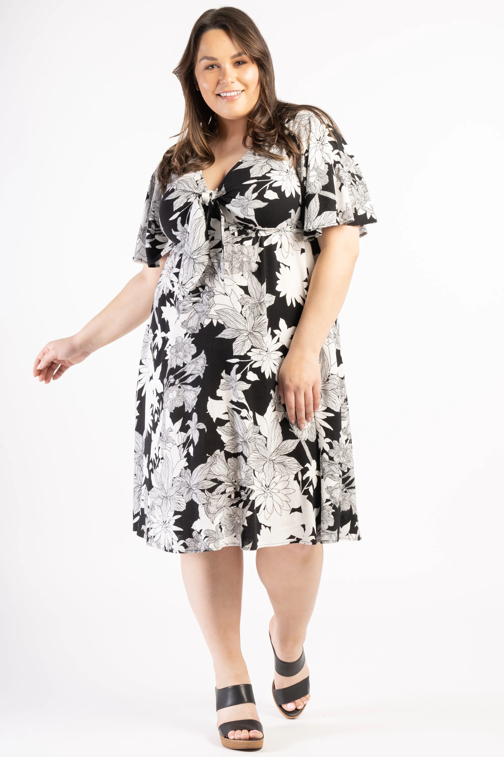 Feeling Good Dress - B&W Floral - STOCK AVAILABLE - XL (24/26)