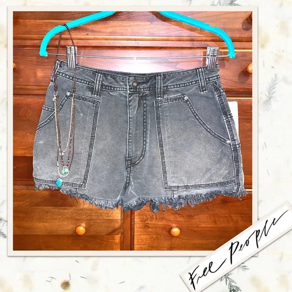 Free People Get Far Out Cutoff Shorts in Washed Black (Charcoal / Grey)