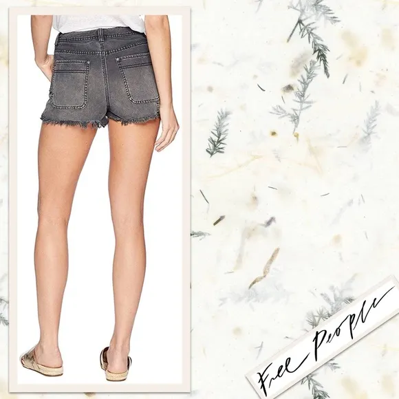 Free People Get Far Out Cutoff Shorts in Washed Black (Charcoal / Grey)