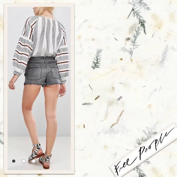 Free People Get Far Out Cutoff Shorts in Washed Black (Charcoal / Grey)