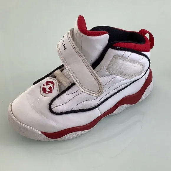 Jordan Pro Strong athletic sneakers size 10C toddler EUC
