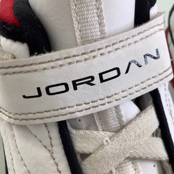Jordan Pro Strong athletic sneakers size 10C toddler EUC