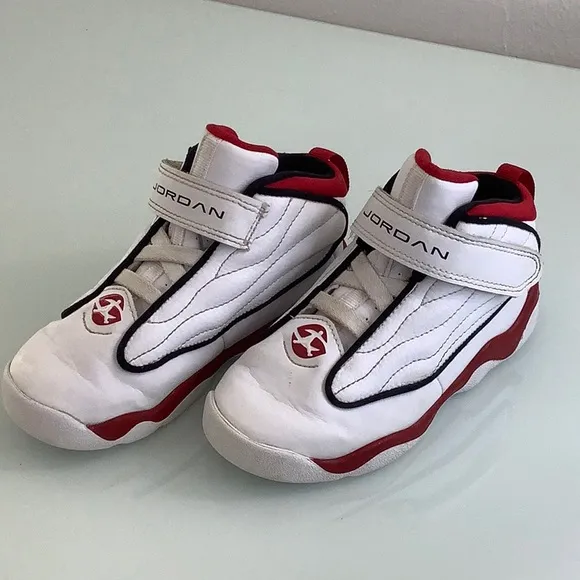 Jordan Pro Strong athletic sneakers size 10C toddler EUC
