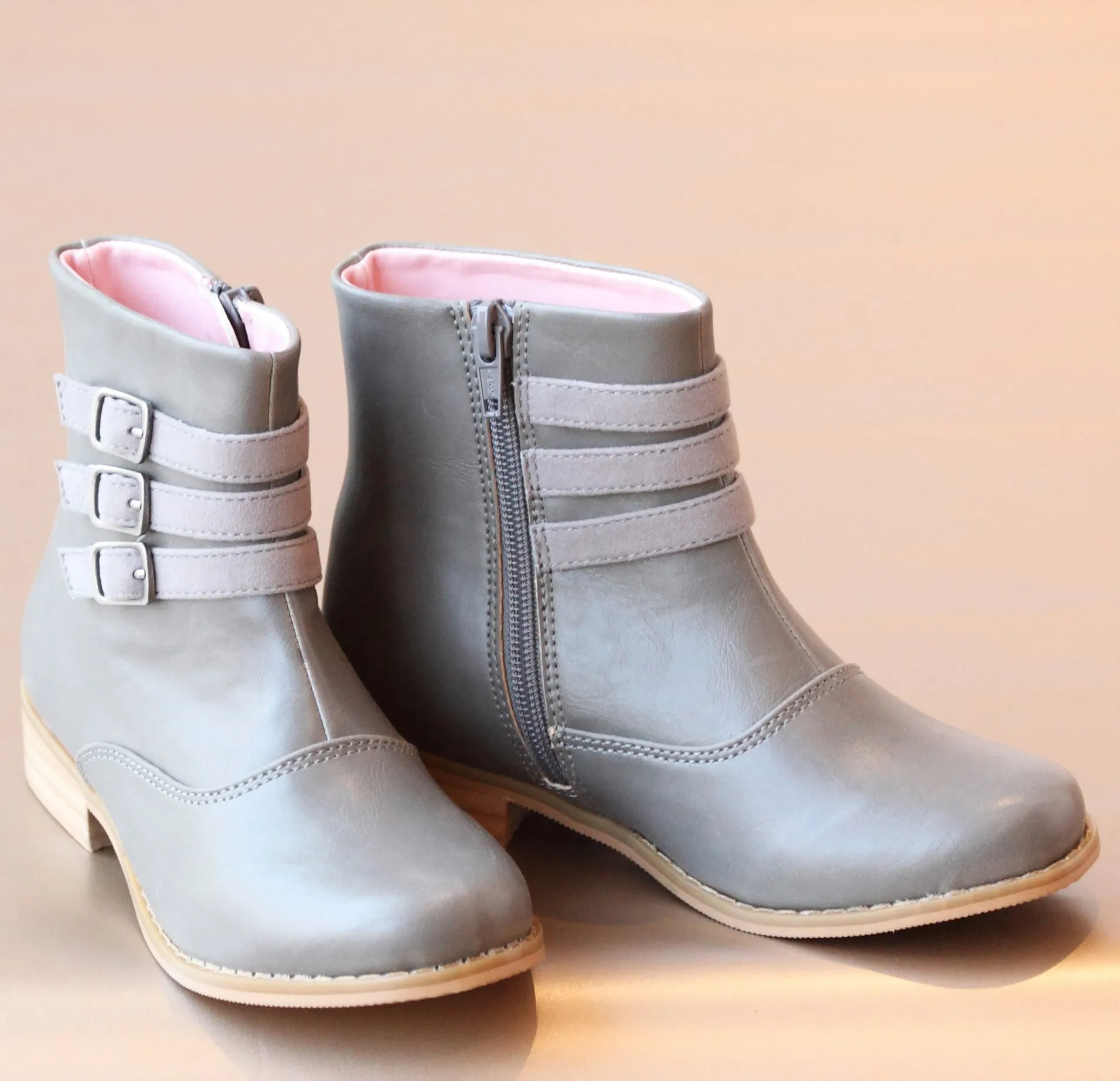 L'Amour Girls Stacked Buckle Boot