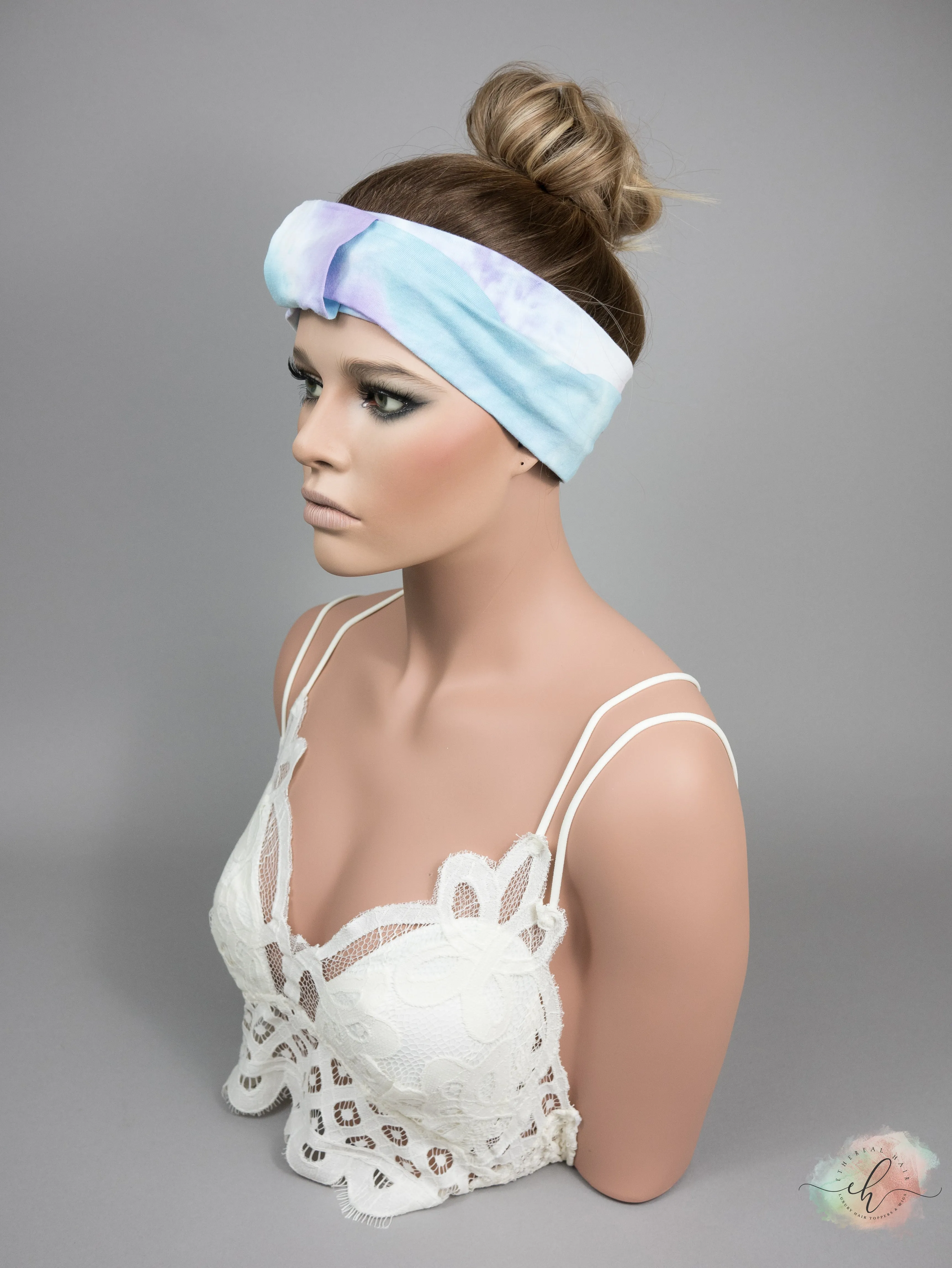 “LILITH" Premium Pony Wig: Sz. M, 21"