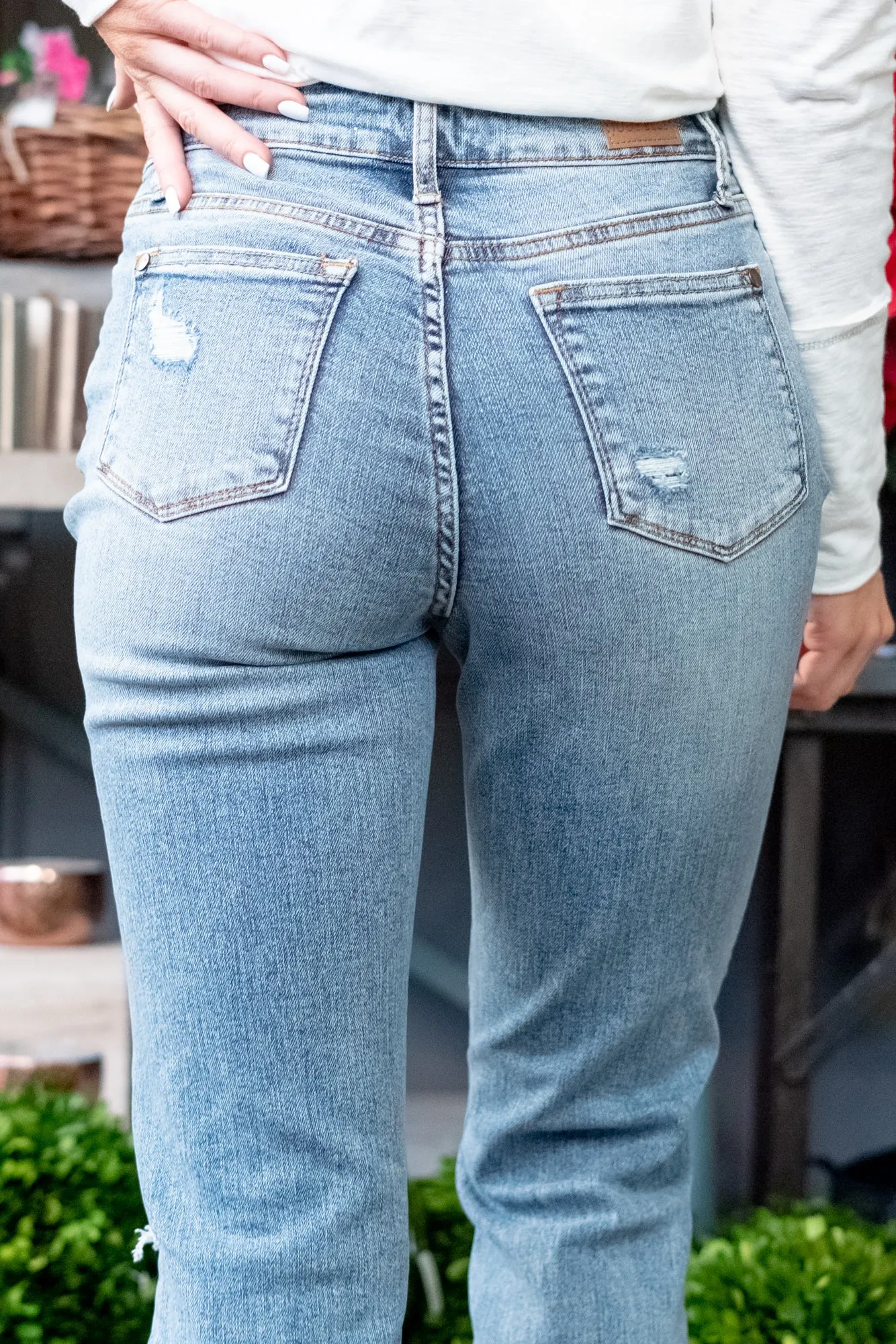 Lillian High Rise Slim Fit