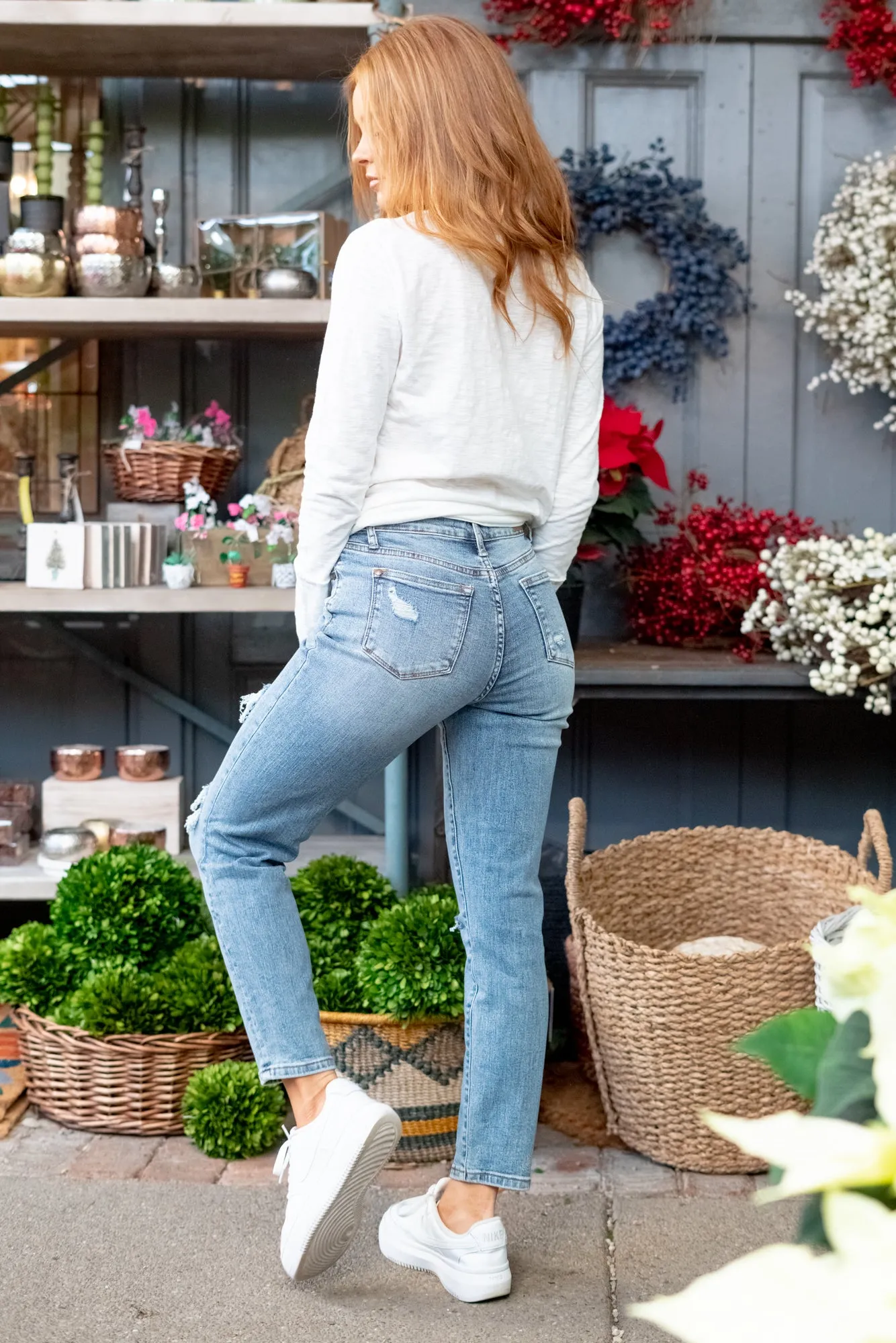 Lillian High Rise Slim Fit