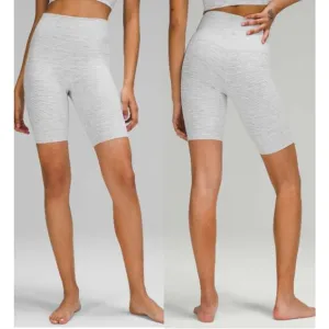Lululemon Align Yoga Short 8&quot; Wee Are From Space Nimbus Battleship Women's US 2