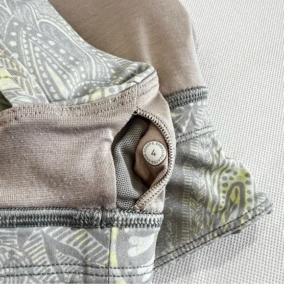 Lululemon Free To Be Moved Bra Size 4 Lilac Paisley Print Sporty Athletic
