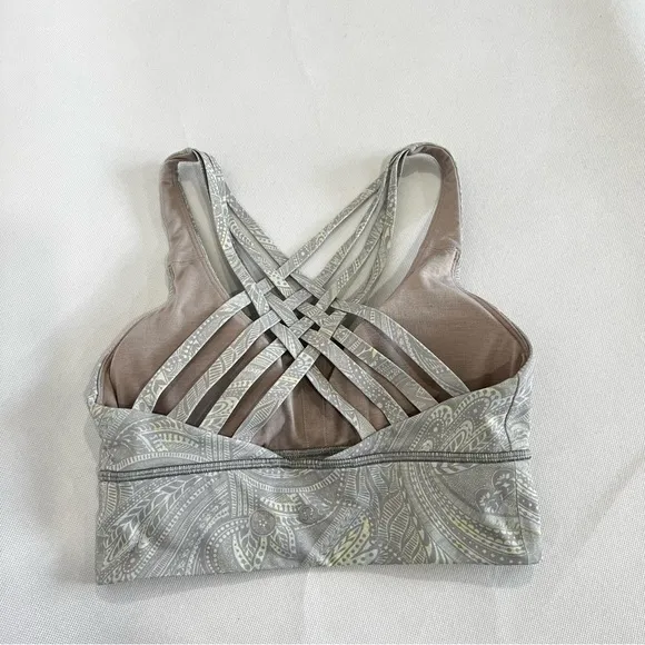 Lululemon Free To Be Moved Bra Size 4 Lilac Paisley Print Sporty Athletic
