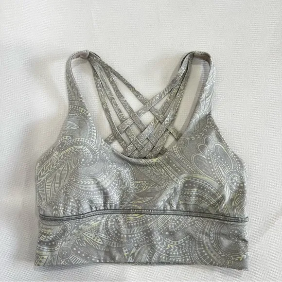 Lululemon Free To Be Moved Bra Size 4 Lilac Paisley Print Sporty Athletic
