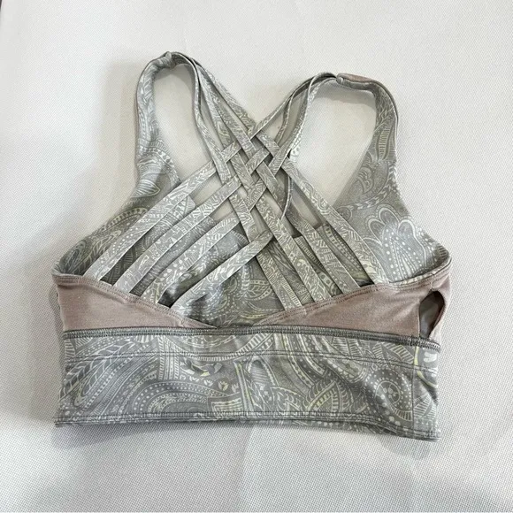 Lululemon Free To Be Moved Bra Size 4 Lilac Paisley Print Sporty Athletic