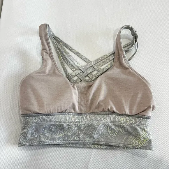 Lululemon Free To Be Moved Bra Size 4 Lilac Paisley Print Sporty Athletic