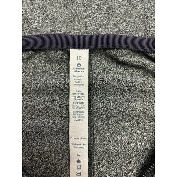 Lululemon Size 10 Full Zip Front Cropped Hooded Athletic Jacket Black Gray Sport