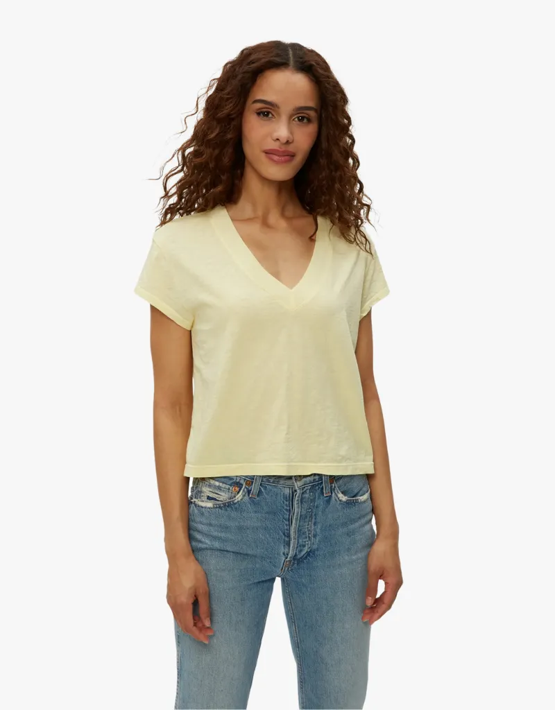 Michael Stars Harlan Cropped V-Neck Tee in Lemonade