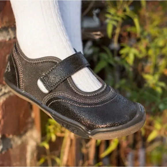 NEW Plae Emme Black Mary Jane Youth Size 2