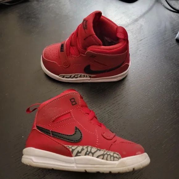 Nike Jordan Legacy 312Toro Toddler Sneakers