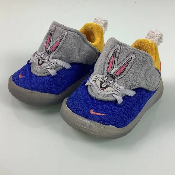 Nike Lebron 18 Space Jam Bugs Bunny toddler sneakers size 3C EUC