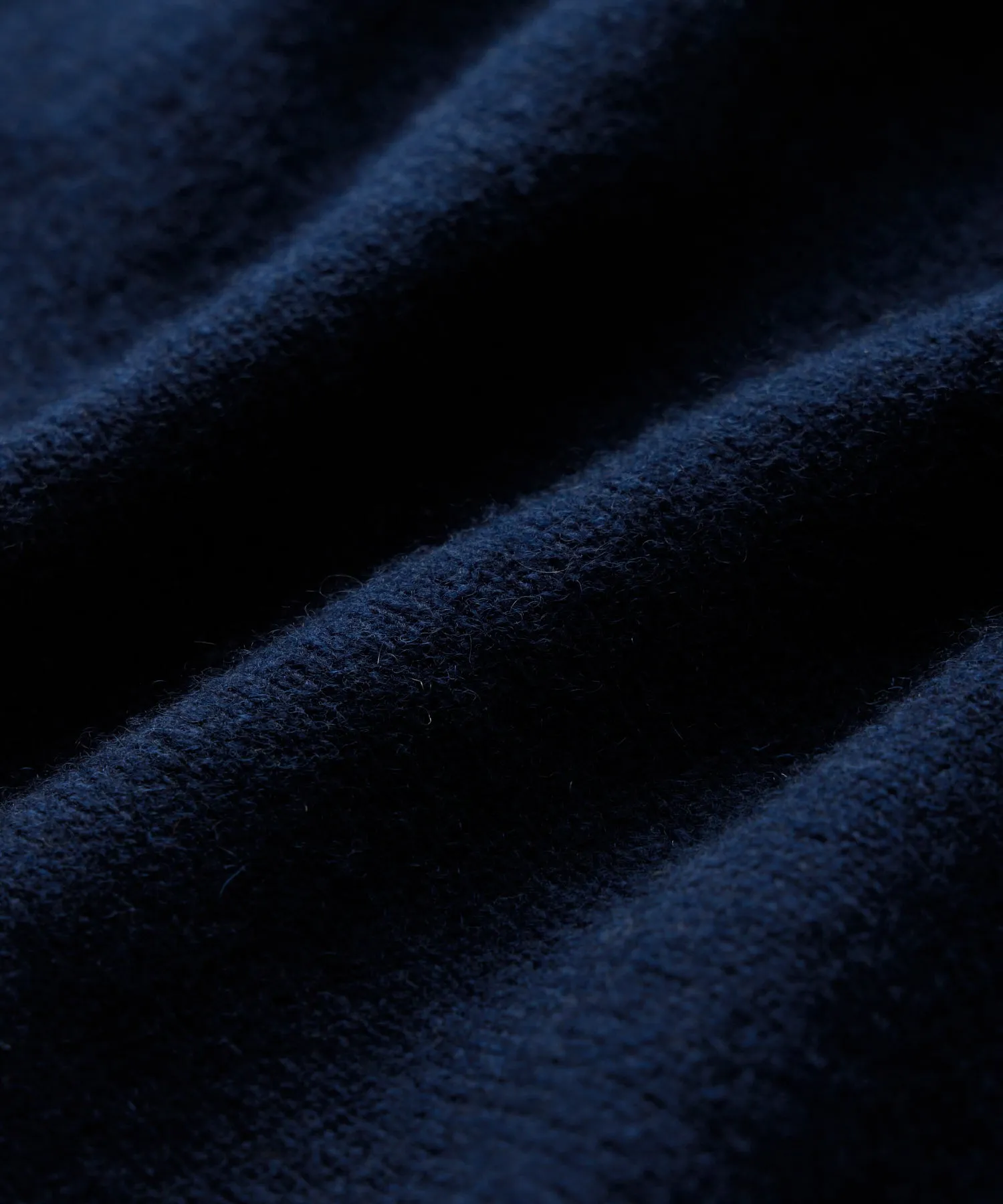 Nomad Cashmere Crewneck