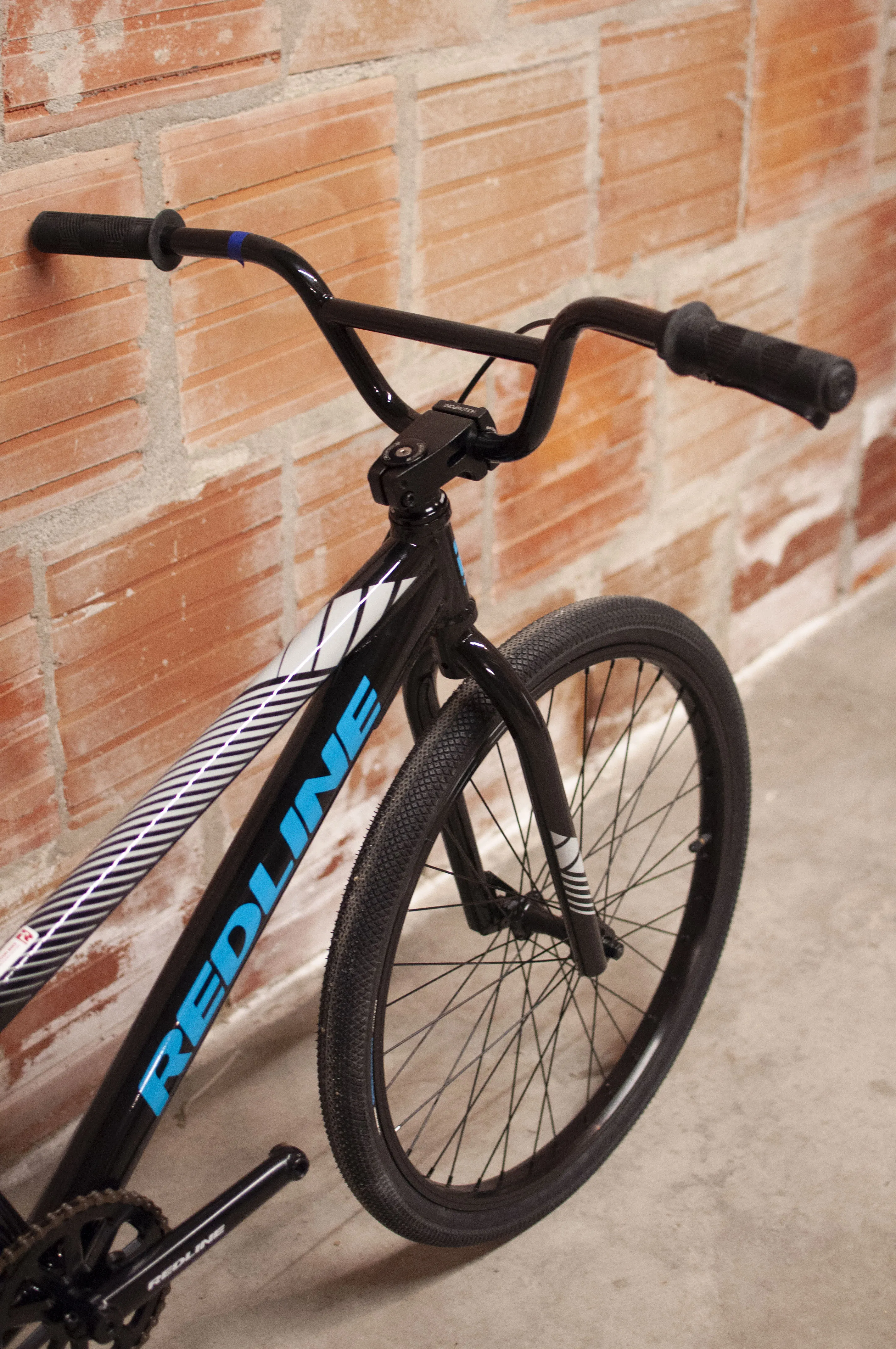 Redline MX24 BMX Bike, 24 cm, Black, Grey, Blue