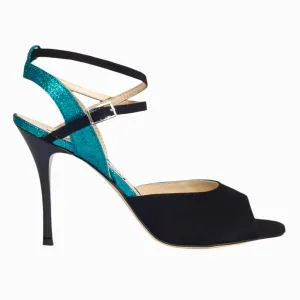 Rosa / Black Tropic