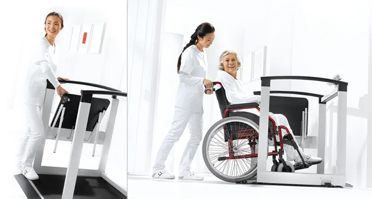 seca 685r - Class III high capacity digital wheelchair scale with handrail on both side, folding seat, BMI. RS232 interface - ideal for Renal Units