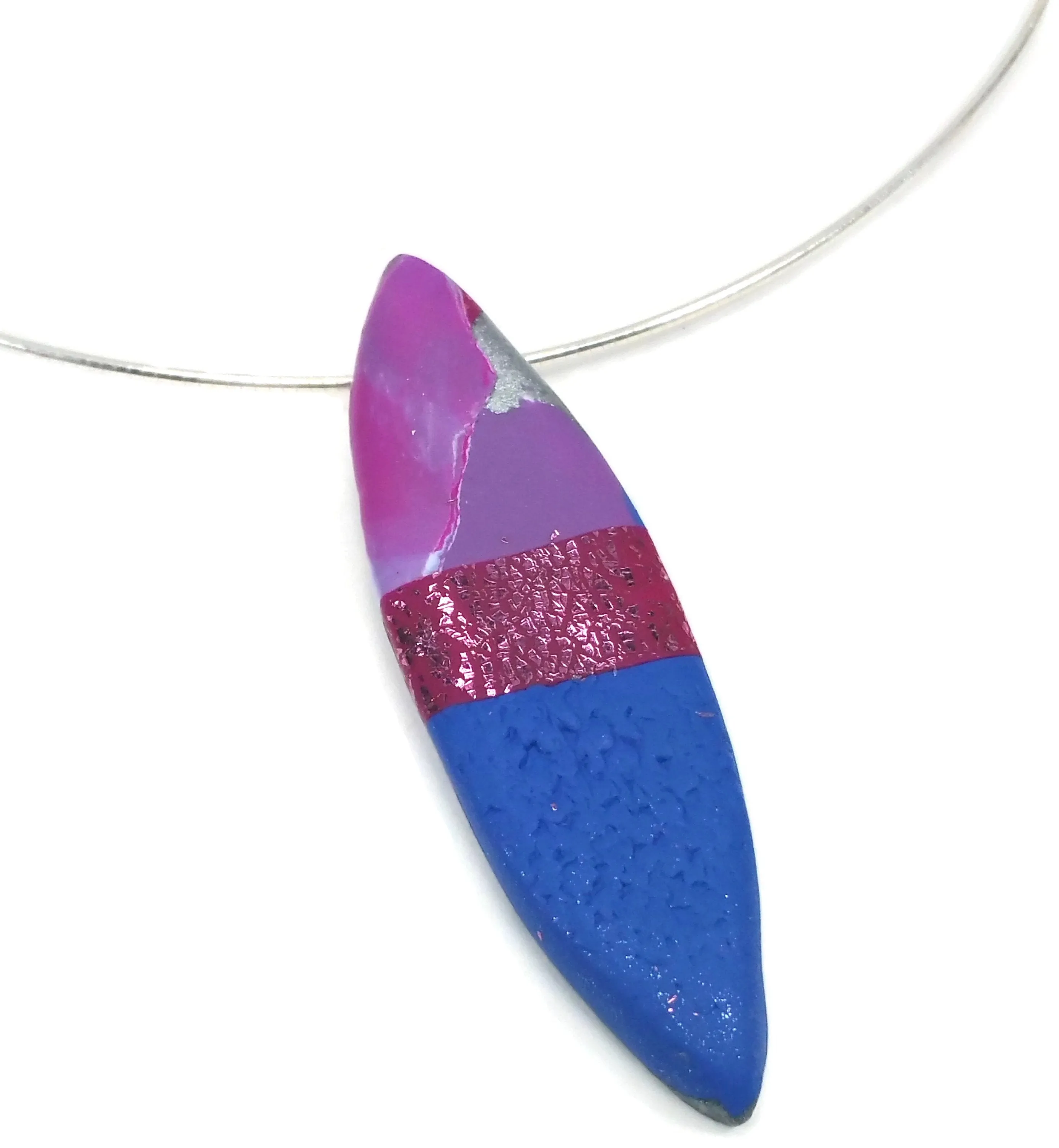 Sharp Dagger Pendant - Blue