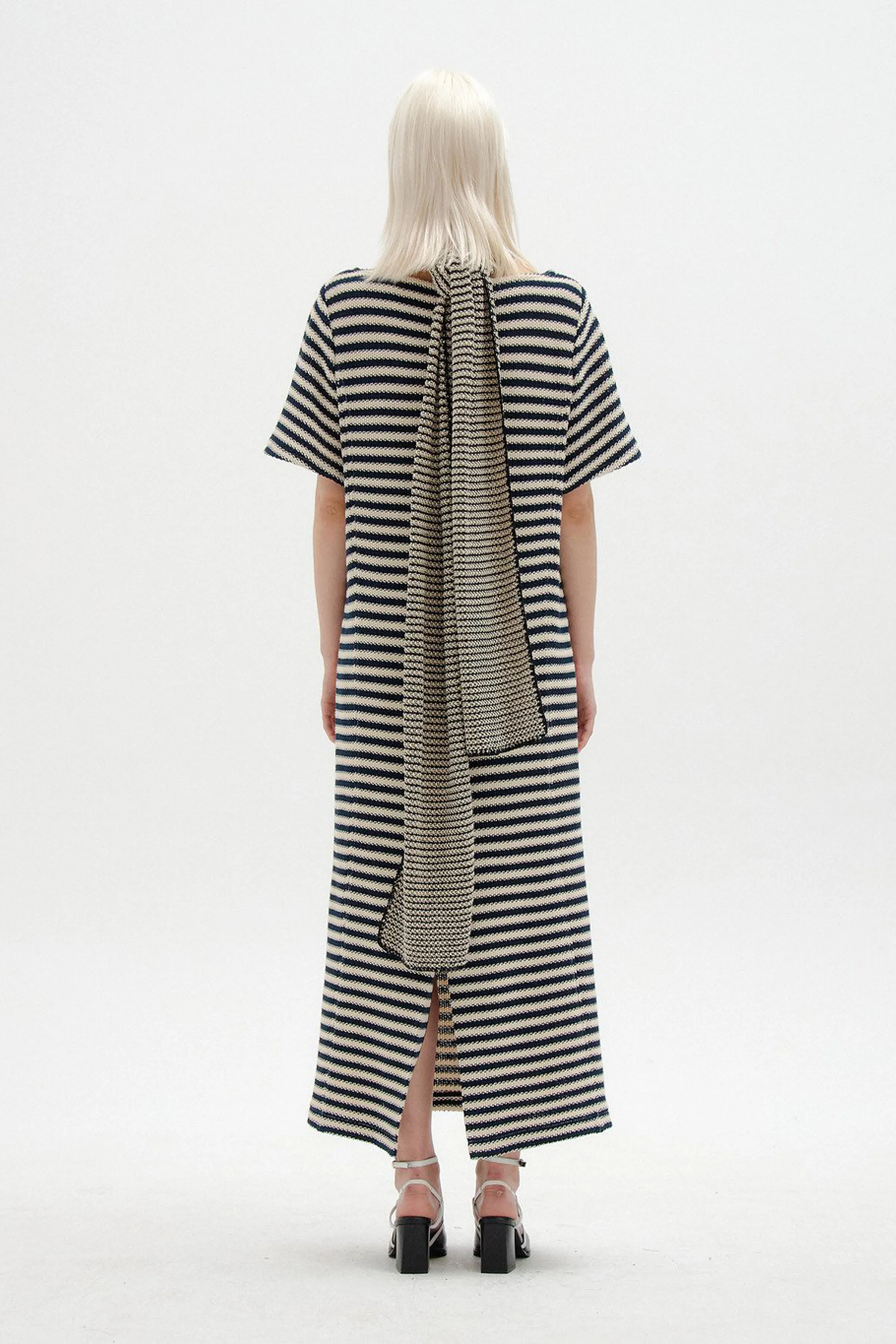 SICILIA SHORT SLEEVE TIE BACK DRESS