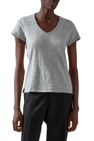 Slub Jersey Schoolboy V-Neck Tee in Heather Grey