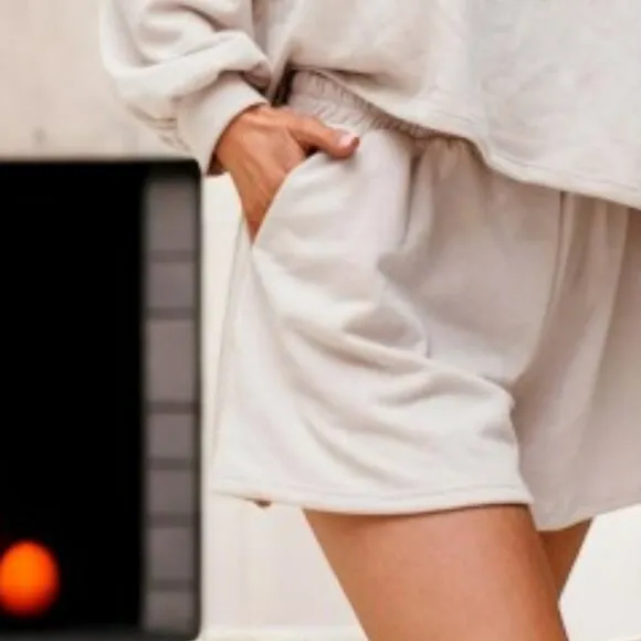 Smiley Face Lounge Pajama Set in Oatmeal