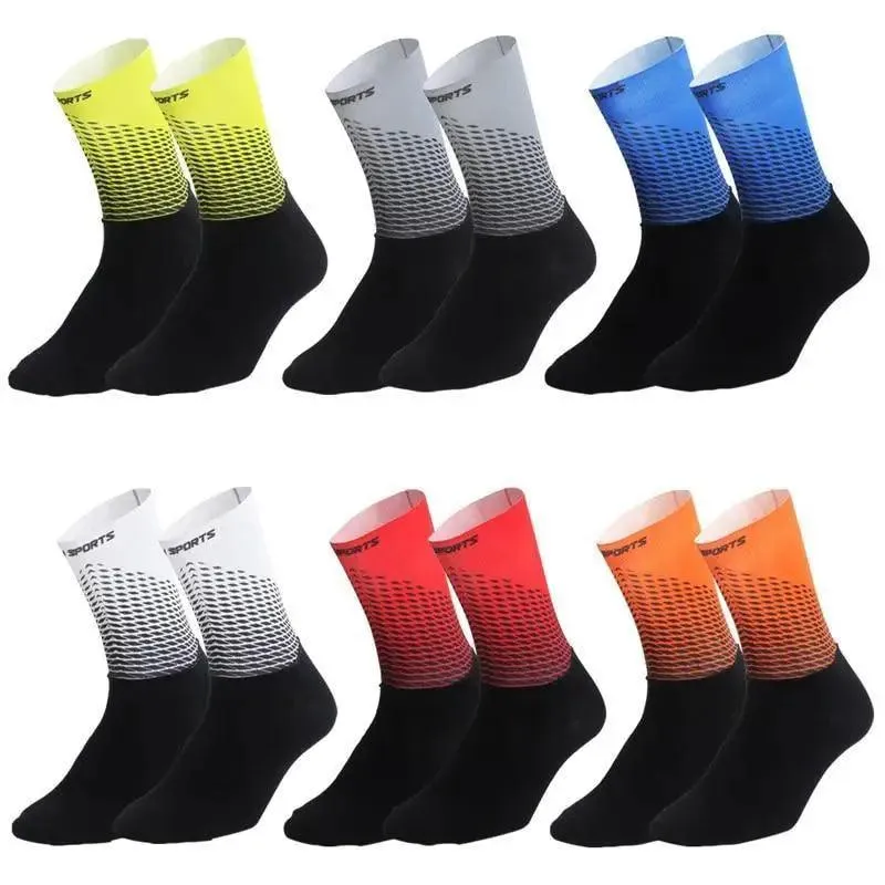 Stylish Fabric Cycling Socks Compression Anti Slip  Breathable Sport Socks For Men And Women  Functional Sports Athletics Breathable Socks
