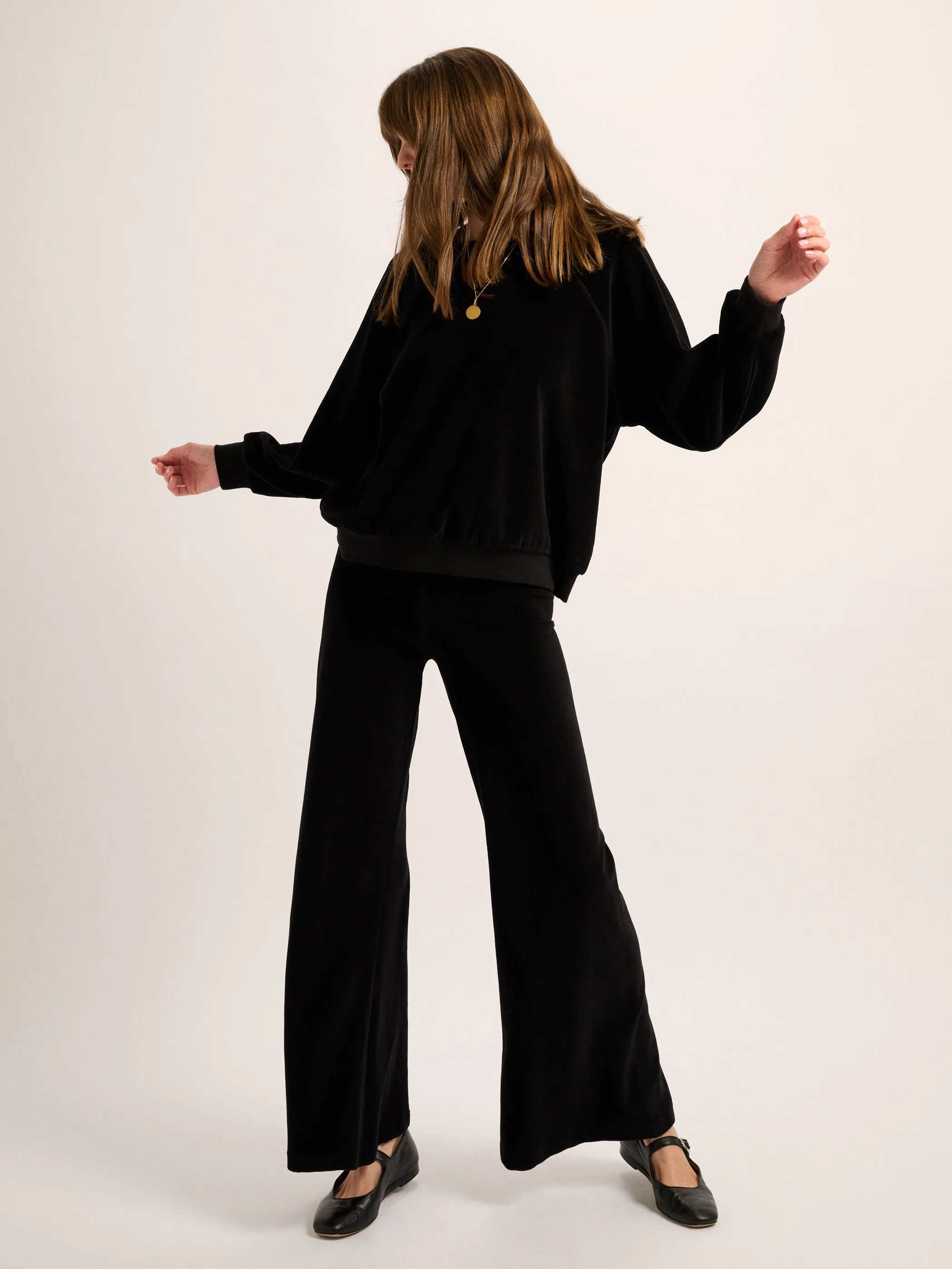 The Samos Oversized Sweatshirt in Velour