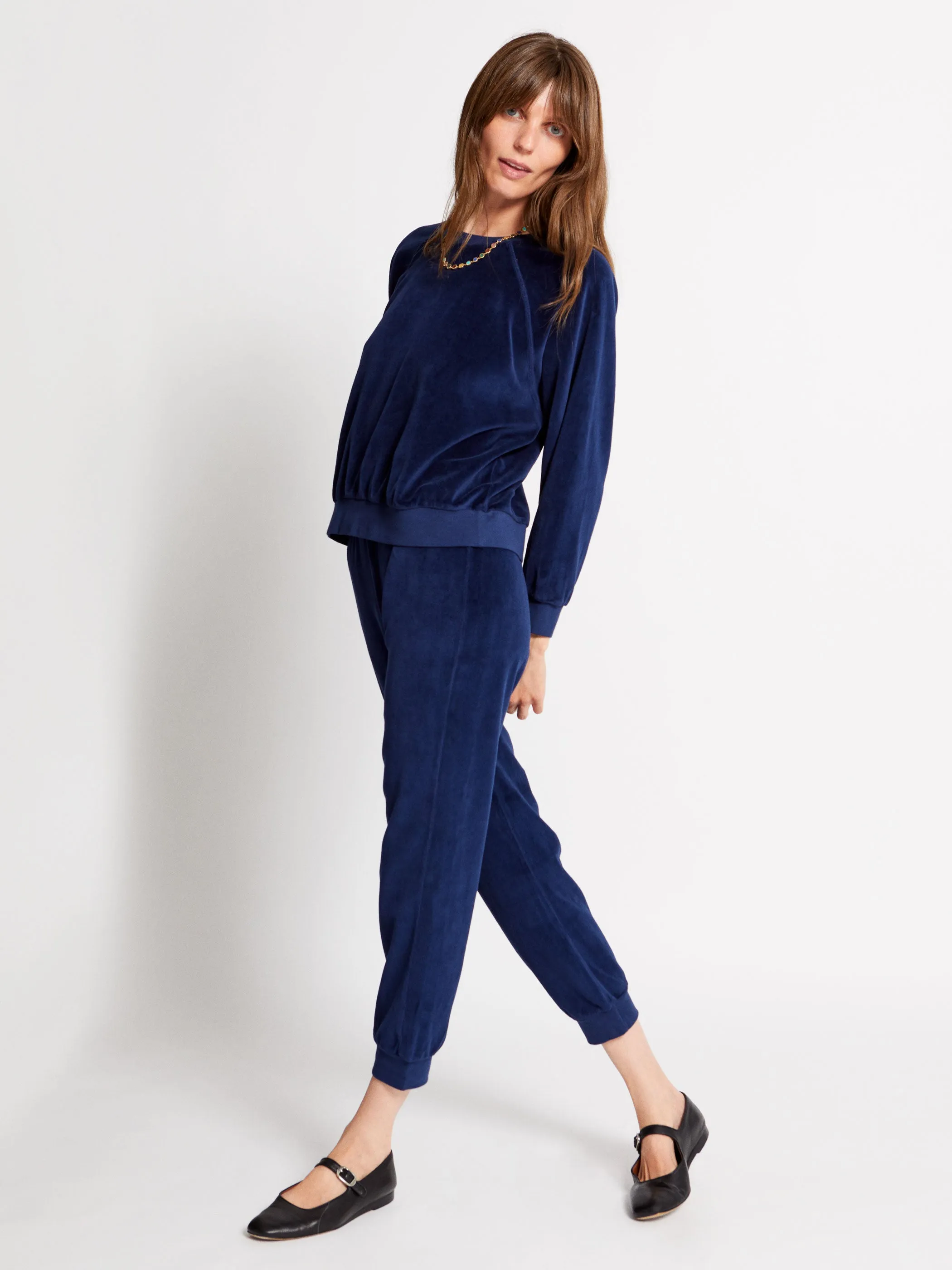 The Samos Oversized Sweatshirt in Velour