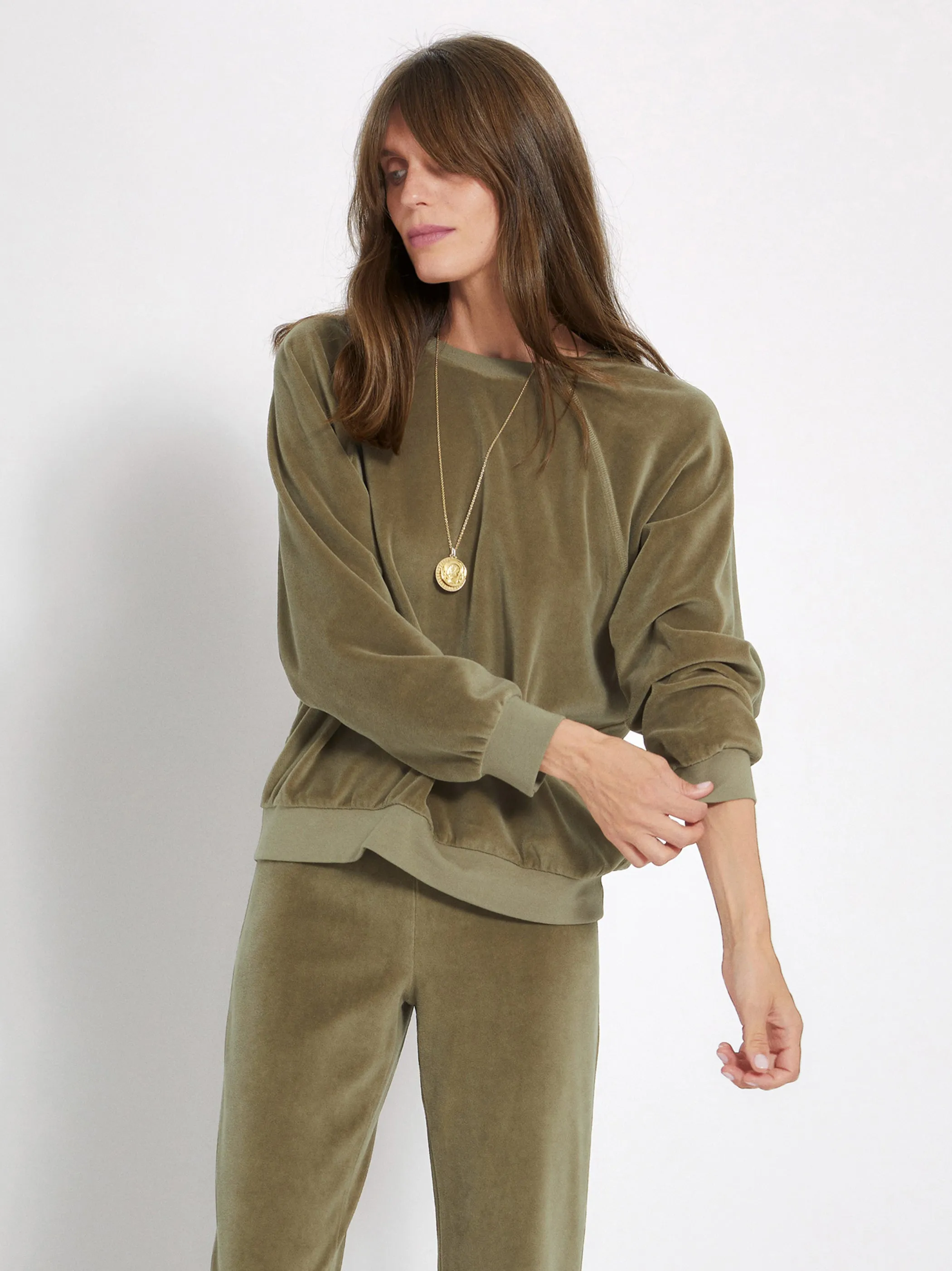 The Samos Oversized Sweatshirt in Velour