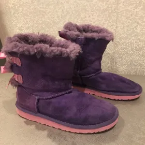 Ugg Boots Bailey Bow For Girl’s, Size 3