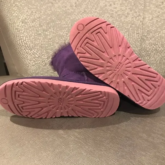 Ugg Boots Bailey Bow For Girl’s, Size 3